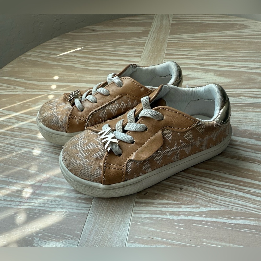 Michael Kors|Baby-Toddler Brown Sneakers with MK Logo,Boho kids shoes•••size 6